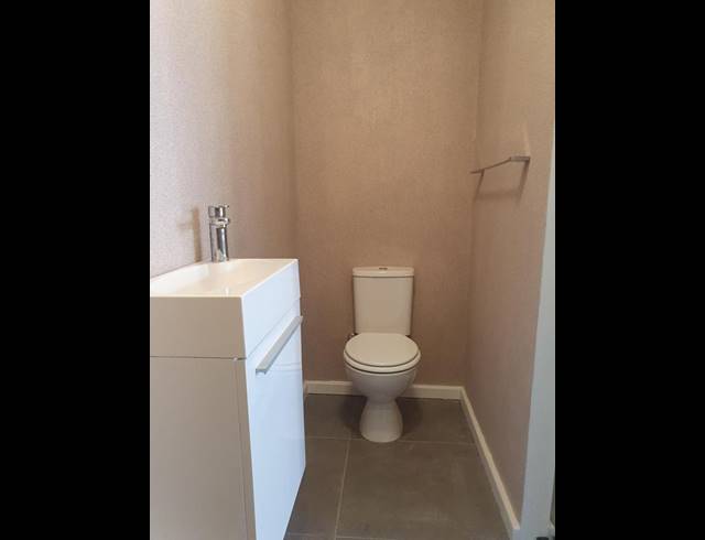 1 BEDROOM PROPERTY TO RENT IN WALMER ESTATE